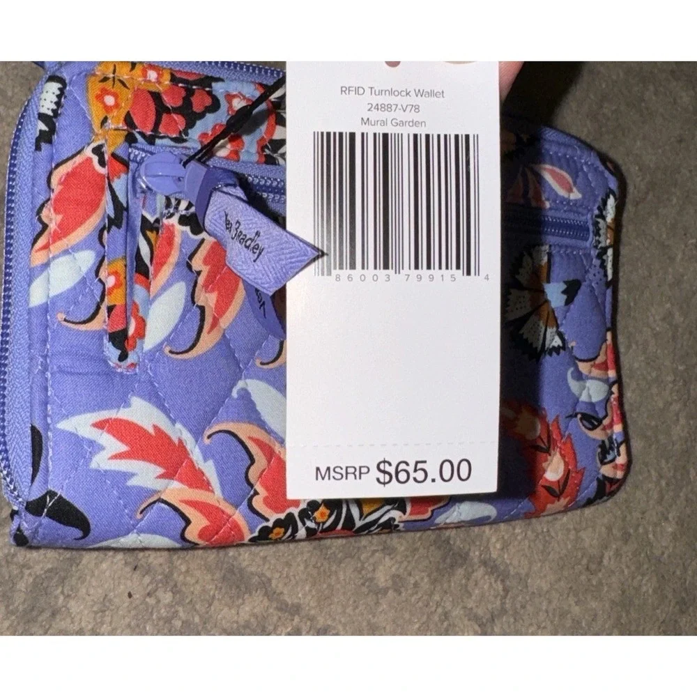 NWT Vera Bradley Iconic RFID Turnlock Wallet Mural‎ Garden Purple Floral Womens - Picture 8 of 8